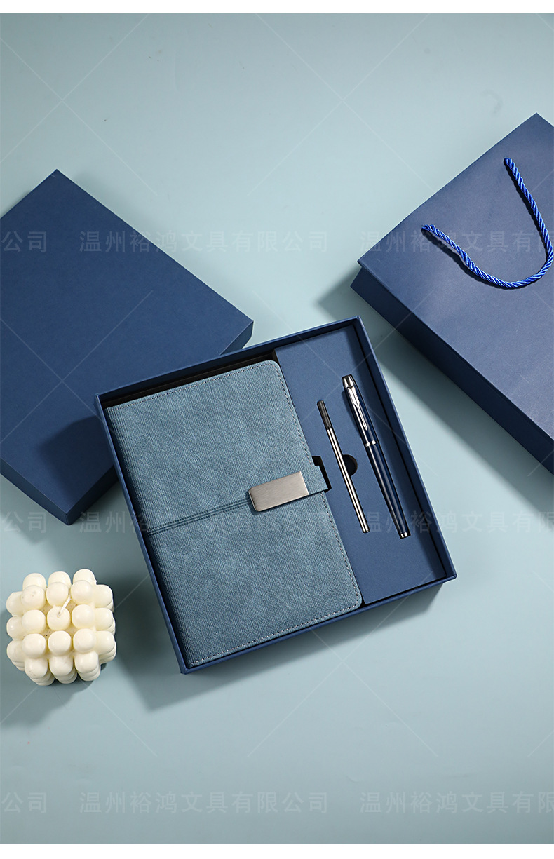 A5 Clasp Notebook - product detail 30