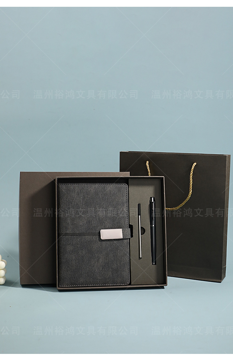 A5 Clasp Notebook - product detail 31