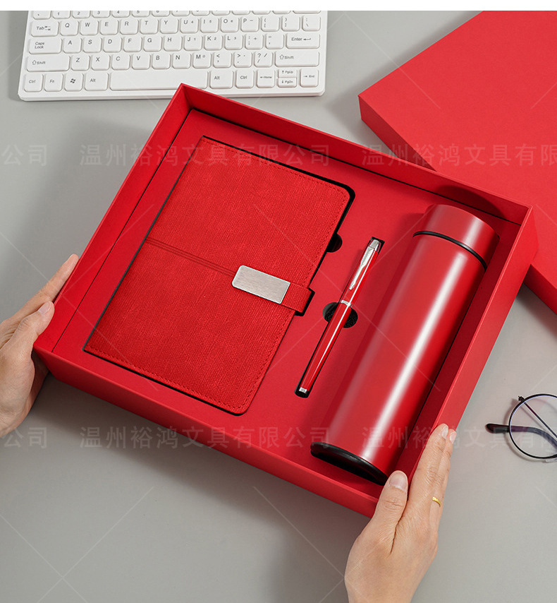 A5 Clasp Notebook - product detail 35